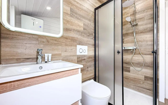 Guest house on Mironenko 53/2