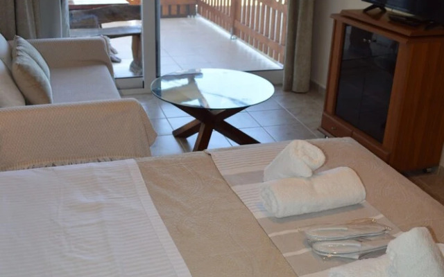 Best House Petit Pylos Messinias