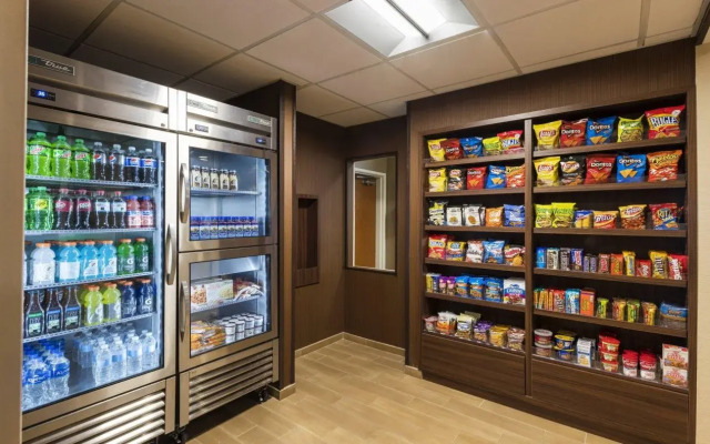 Fairfield Inn & Suites by Marriott St Petersburg Clearwater