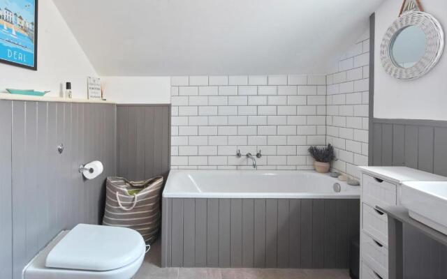 The Deal Abode - luxury self catering retreat