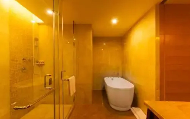 Riz-Carlsen Hotel Dandong