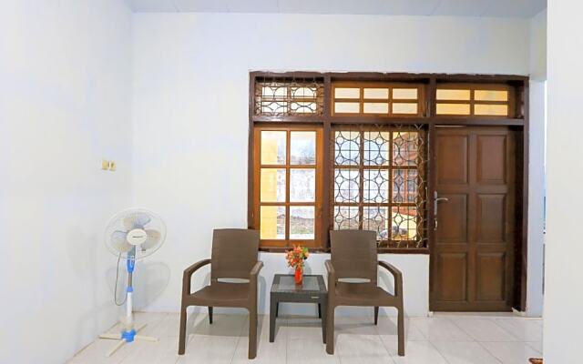 OYO Life 2724 Wisma Wijaya