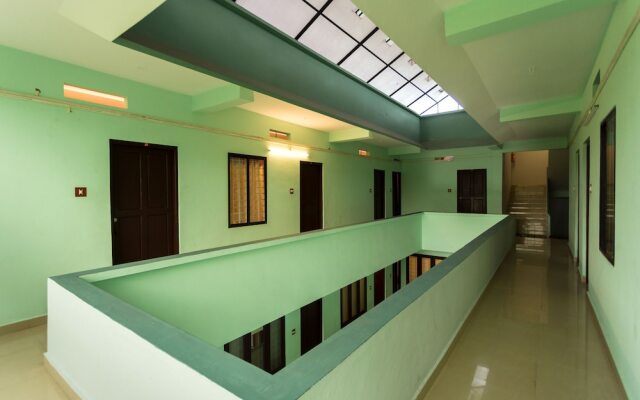 OYO 15598 Cochin Airport Hotel