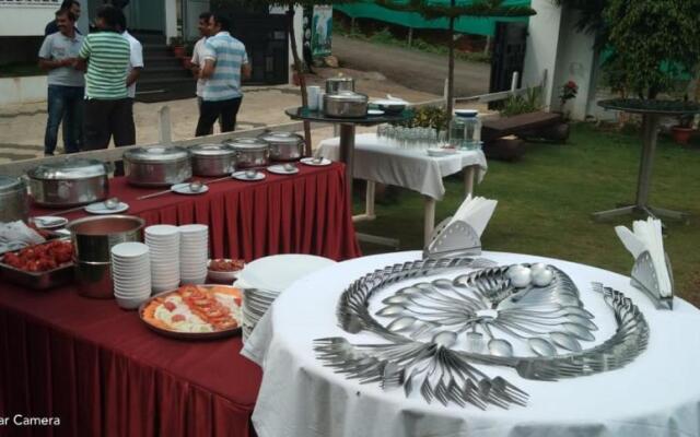 Hotel Aradhana Inn