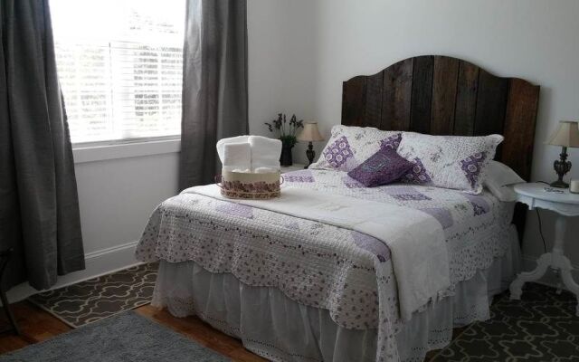 Little Eden Bed and Breakfast