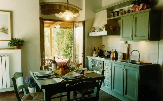 Montespertoli Apartments