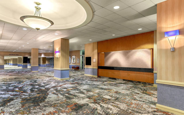Courtland Grand Hotel, Trademark Collection by Wyndham