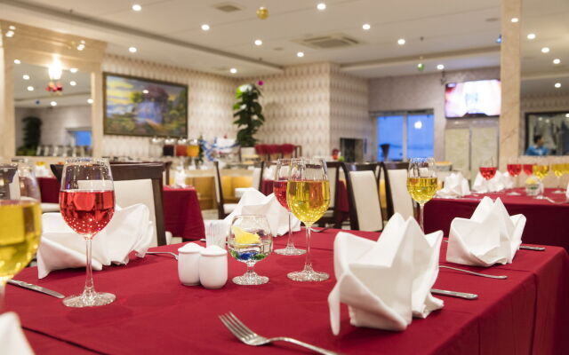 Galliot Hotel Nha Trang