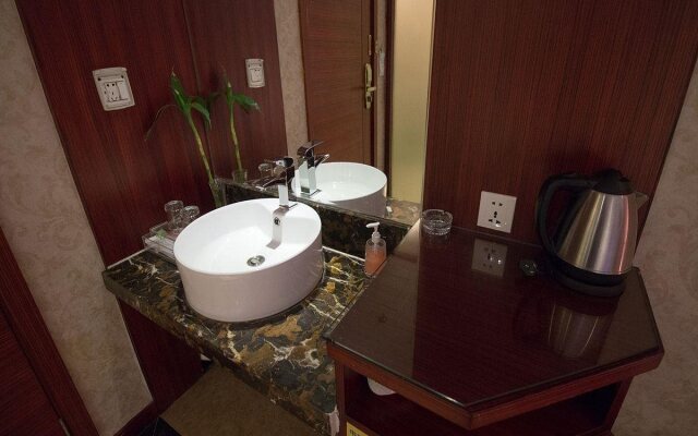 Lingshang Hotel