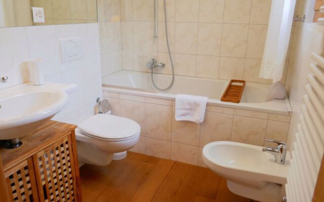 Chesa San Bastiaun B4