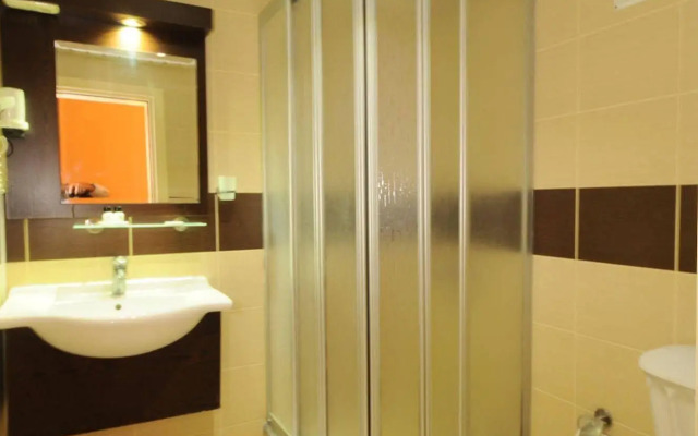 Emir Fosse Beach Hotel