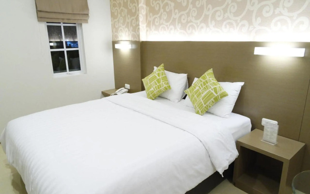Yokotel Hotel
