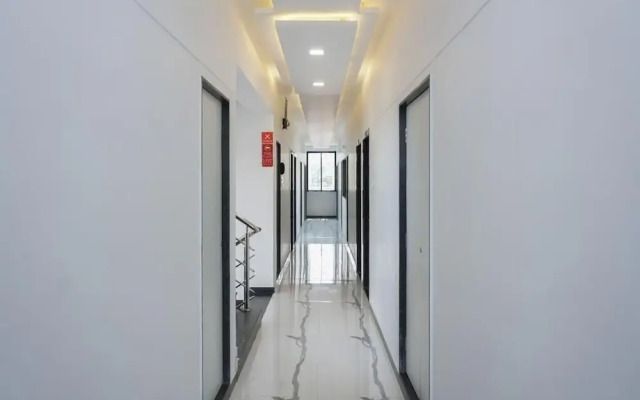 OYO 14437 Casa Fedora