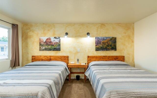 Hurricane Hideaway Lodging