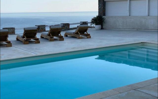 Petra House Kea 12776742