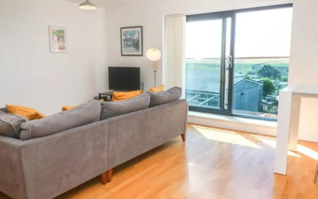 Newquay Near Beach Town Center Parking