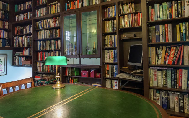 Elegant Holiday Home in Coubjours with Private Garden