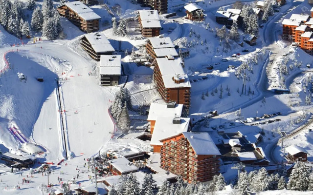 Cosy Flat in Meribel Close to the ski Lifts
