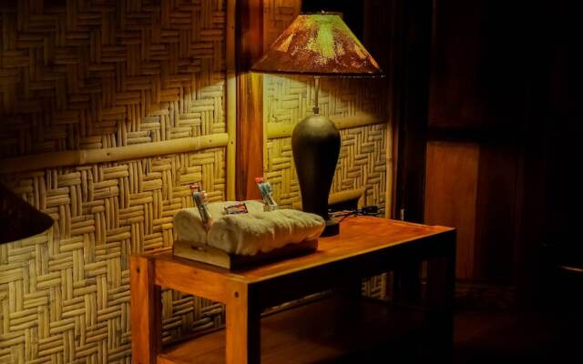 Costa Beach Resort & Club