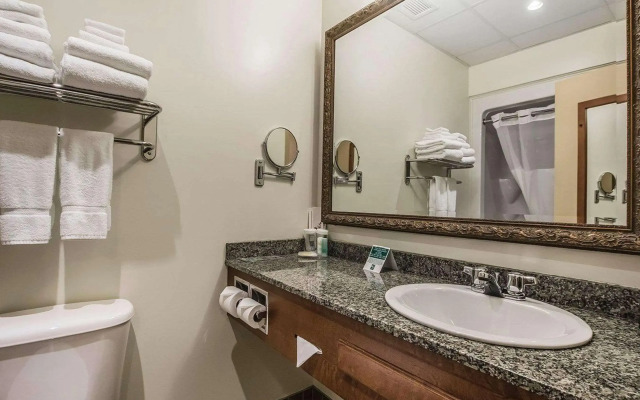 Quality Suites Drummondville