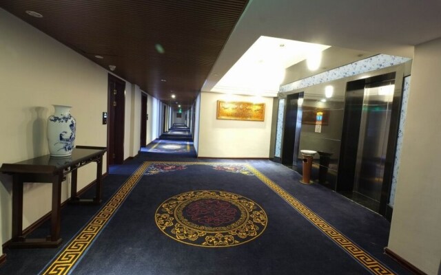 Yangshuo Xiangshan international hotel