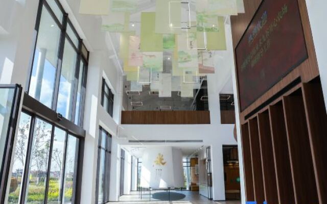 Shanghal 0xygen land Resort Villa