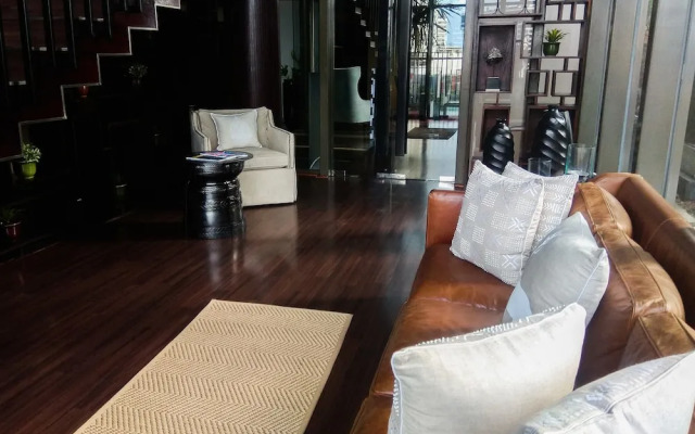 Luxurious 3br Senopati Suites Apartment Near Scbd