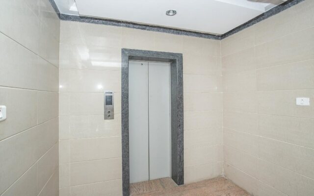 Green Paradise Luxury Suites by OYO Rooms
