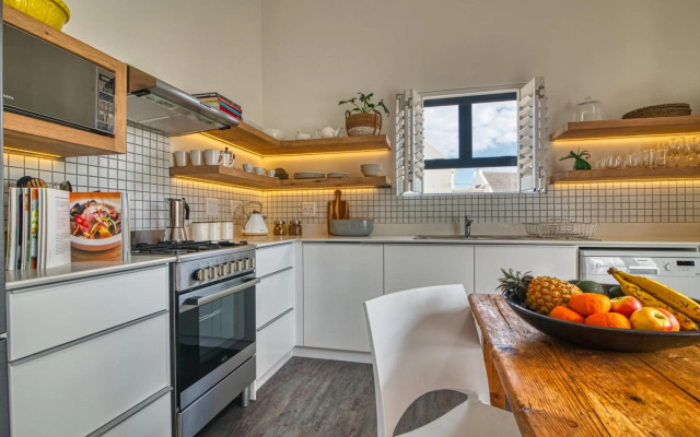 Amia House Struisbaai