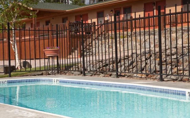 Mountain View Lodge & Cabins