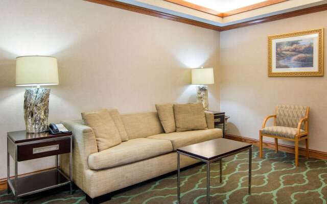 Quality Inn & Suites Decatur - Atlanta East