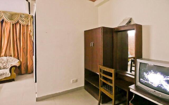Hotel Saket Regency