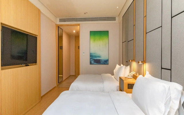 Ji Hotel (Shenzhen Shennan Aveue Huaqiang Branch)