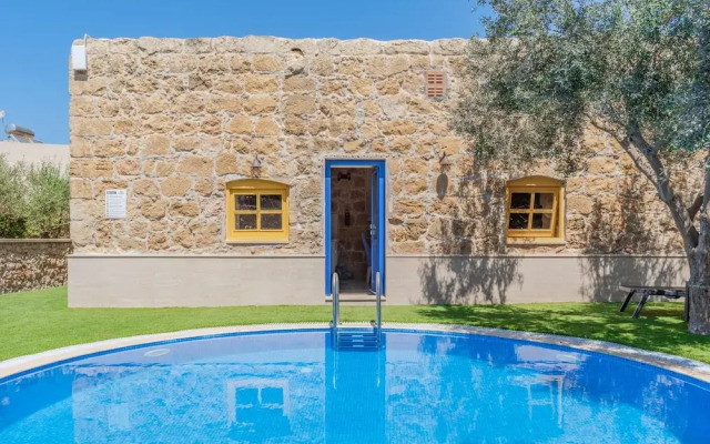 Villa Oliva 4 Bedroom Villa