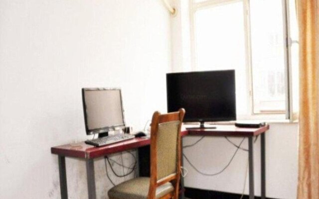 Kuandian Manzu Autonomous Jiujiu Guesthouse