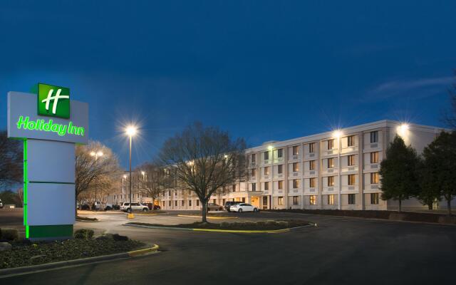 DoubleTree by Hilton Charlotte Airport