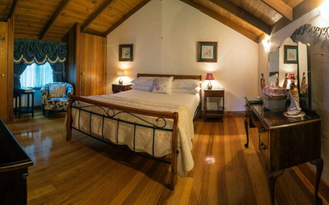 Observatory Cottages