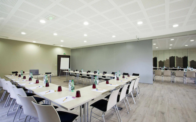 Golden Tulip Avignon Le Paradou