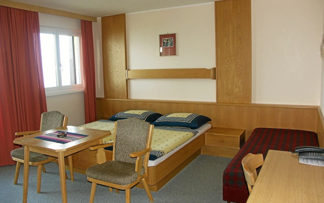 Strandhotel Weyregg