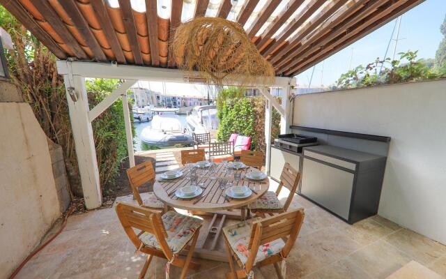 Attractive Holiday Home in Port Grimaud With Jetty