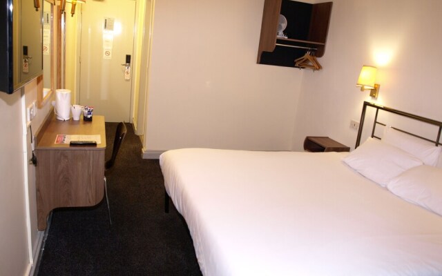 Travelodge Manchester Street Hotel