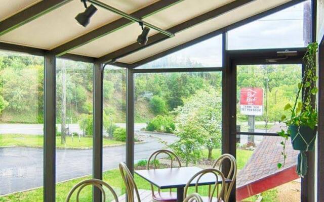 avid hotel Staunton by IHG