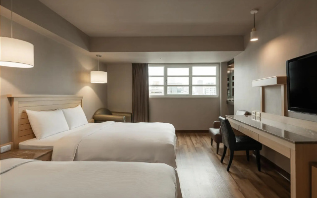 Kindness Hotel Liouhe Night Market Qixian
