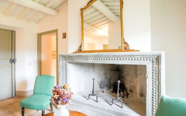 Spacious Villa in Sermugnano With Private Swimming Pool