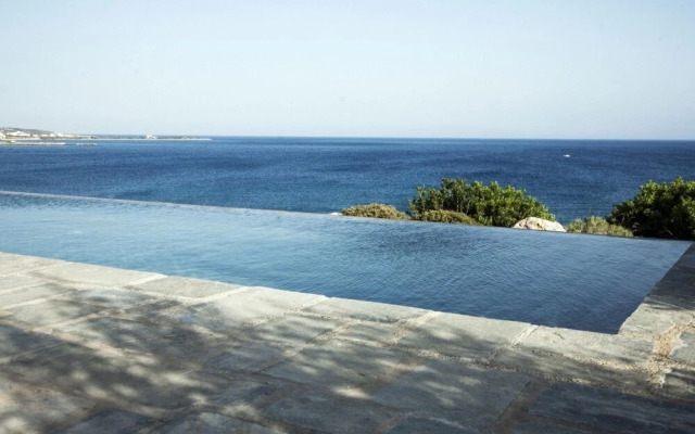 Seafront Villa Paros 3 Bedroom Luxury Villa With Pool