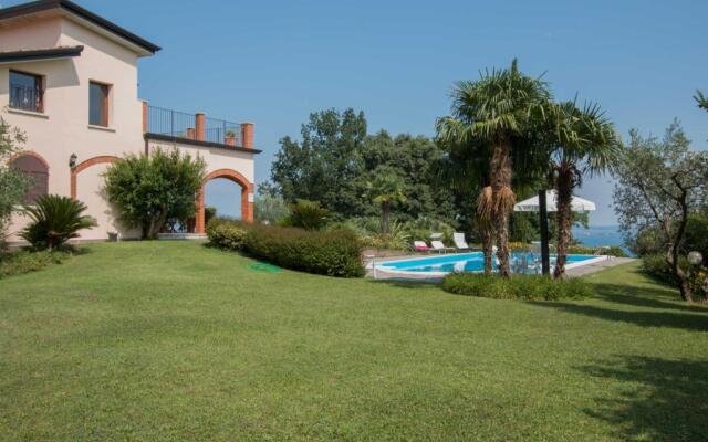 Daller Bianca Apartment by Wonderful Italy