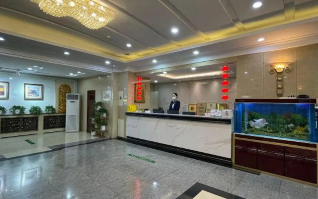 Urumqi Xilaishun Hotel