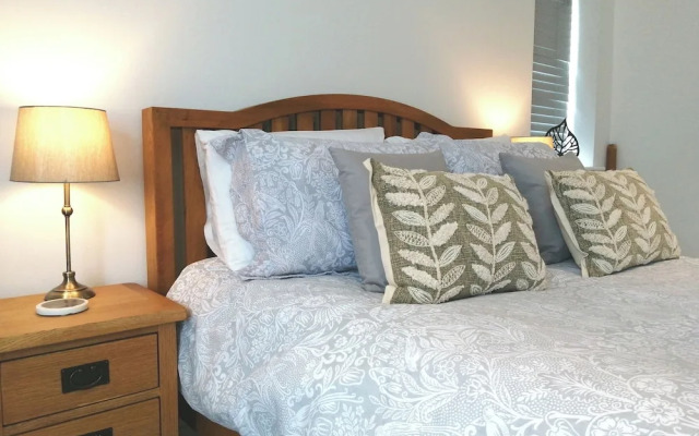 The Highlands, 5 bed 5 Bath, Large Spacious House
