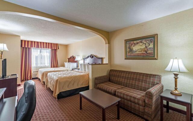 Red Roof Inn & Suites Chestertown