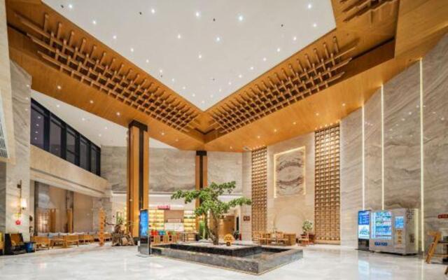 Soaring Dragon Hotel